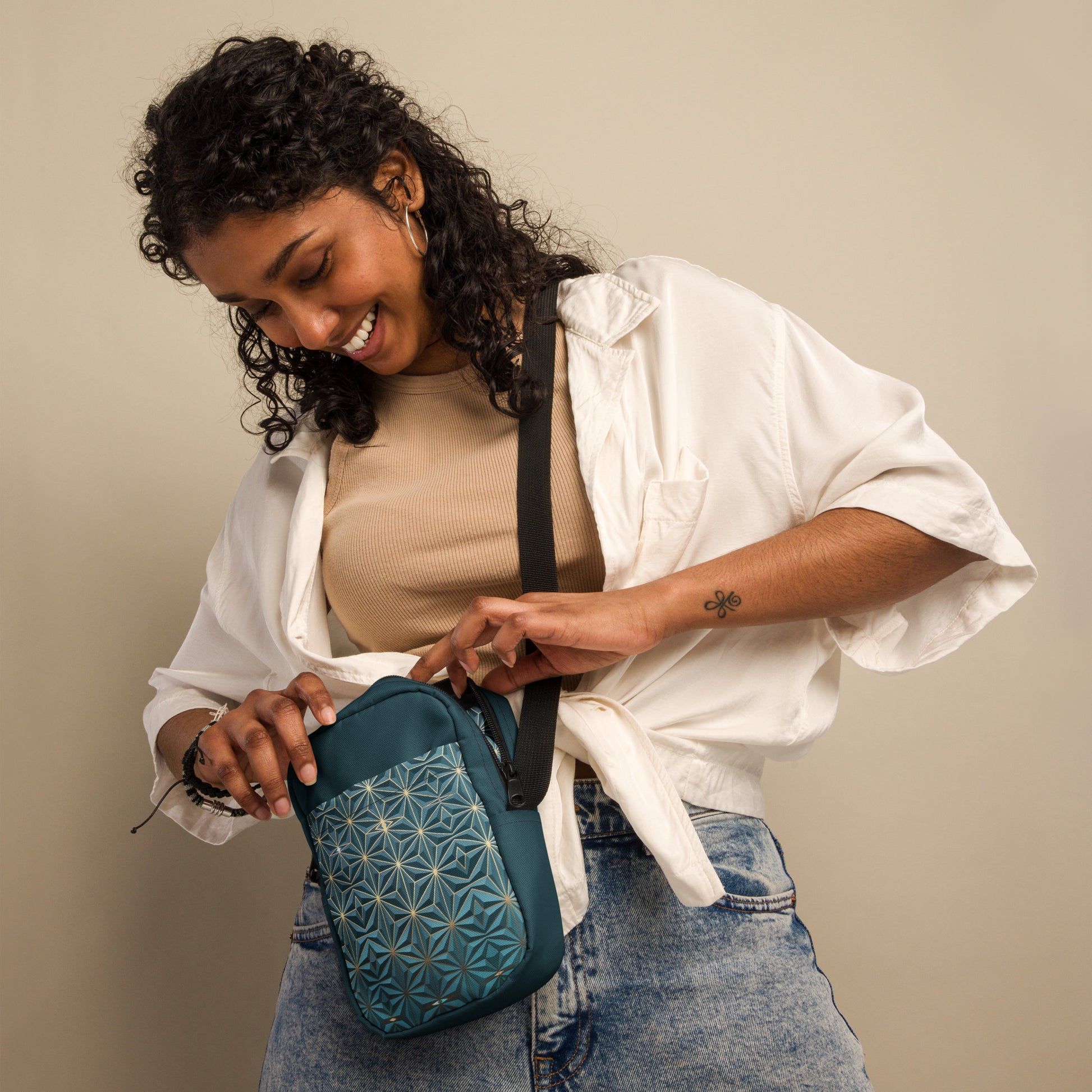 Utility crossbody bag Dark Geometry