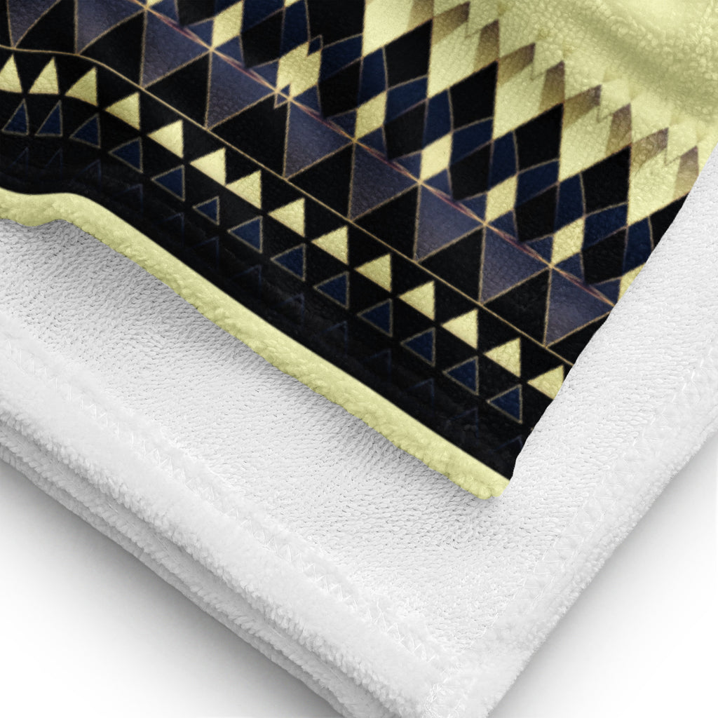Dark Geometry Towel - Premium Geometric Pattern Bath Towel